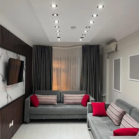 Fatih Apartment