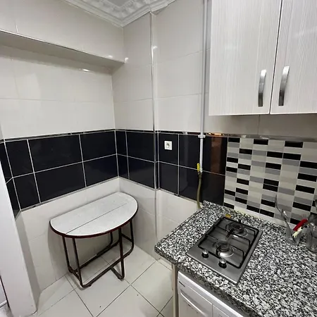 Fatih Apartment *